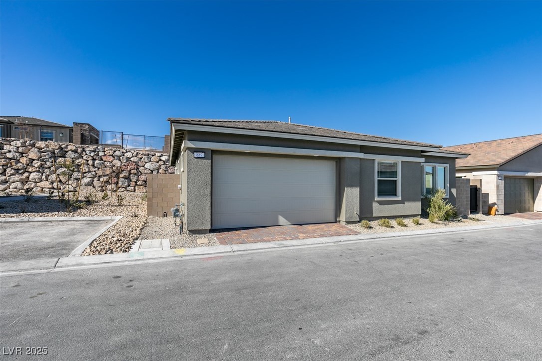 889 Elmwood Forest Lane