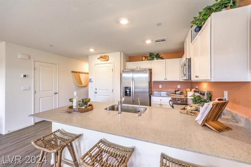 2550 Petunia Garden Avenue 219