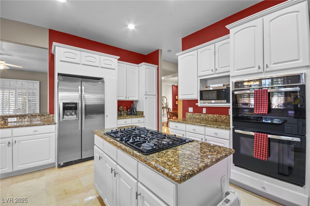 4200 Topsider Street