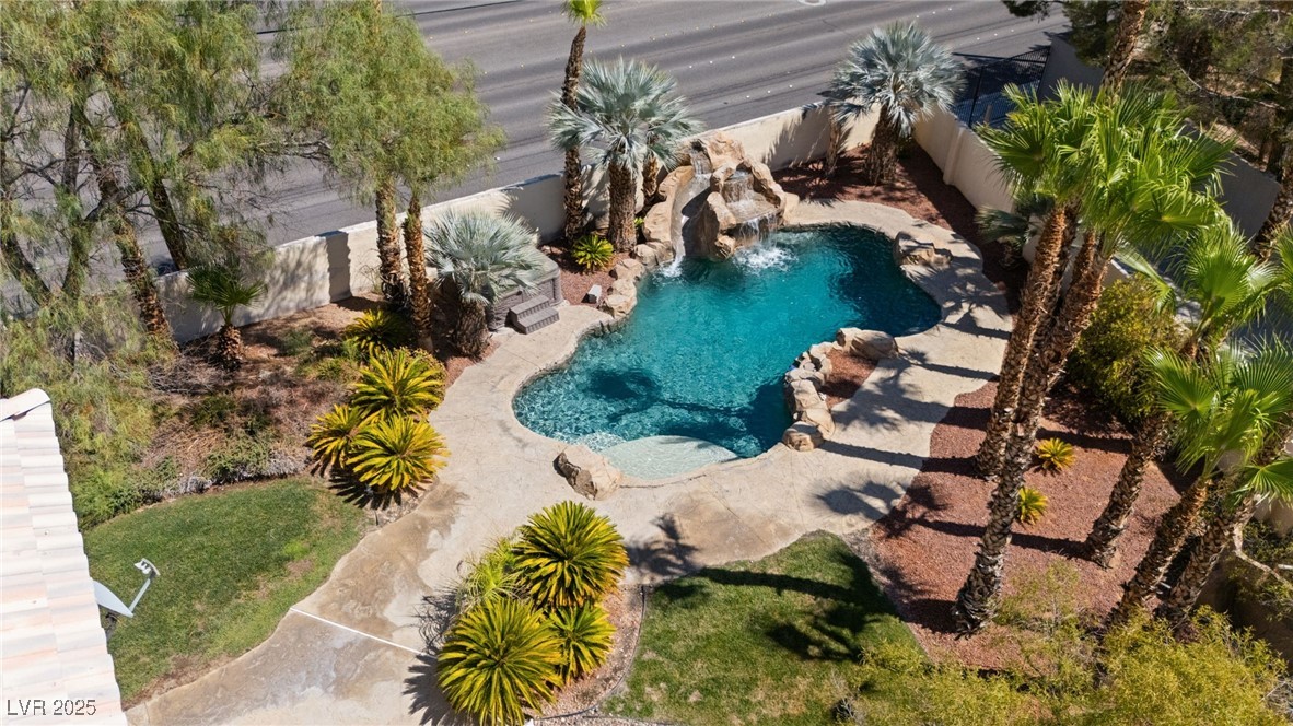 4200 Topsider Street