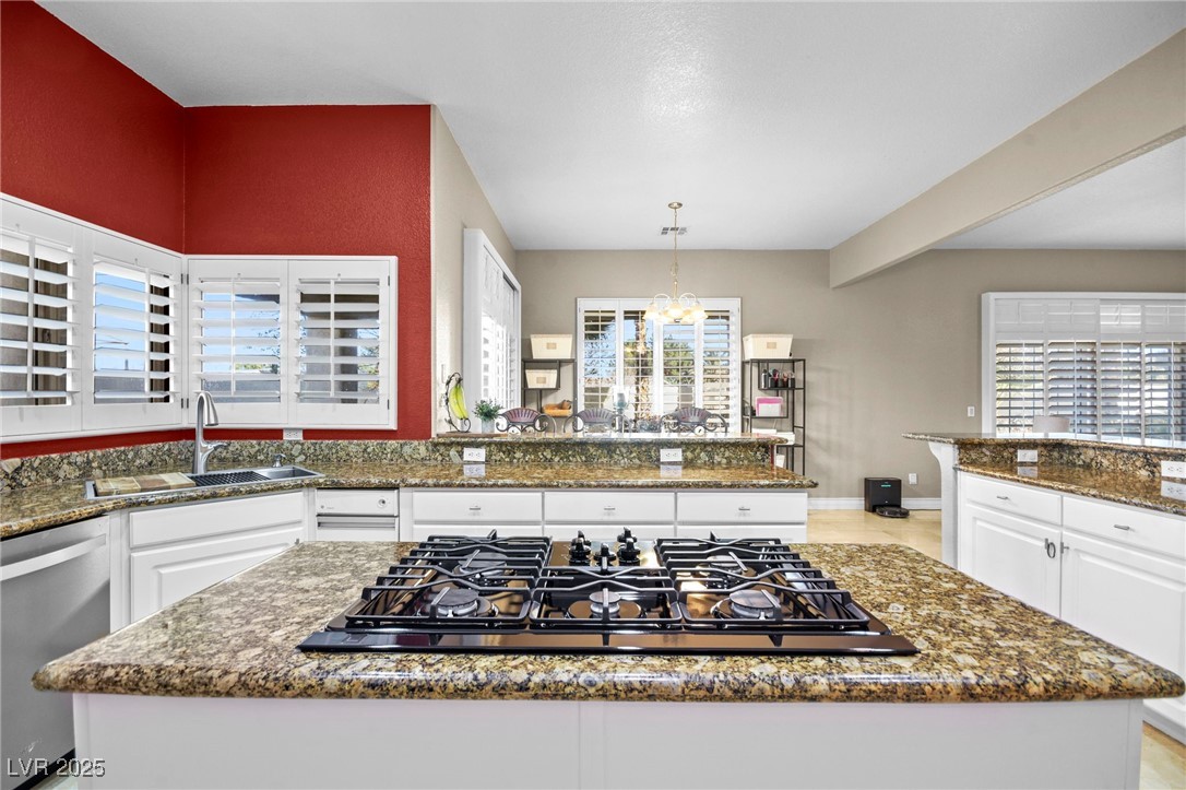 4200 Topsider Street