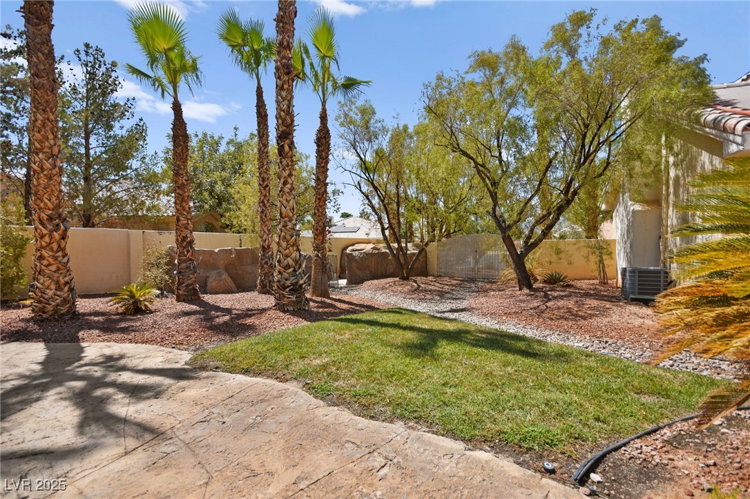 4200 Topsider Street