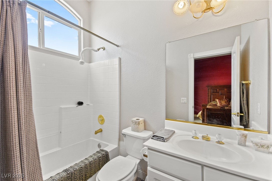 4200 Topsider Street