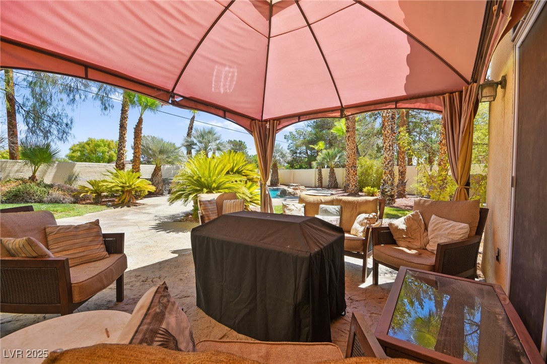 4200 Topsider Street