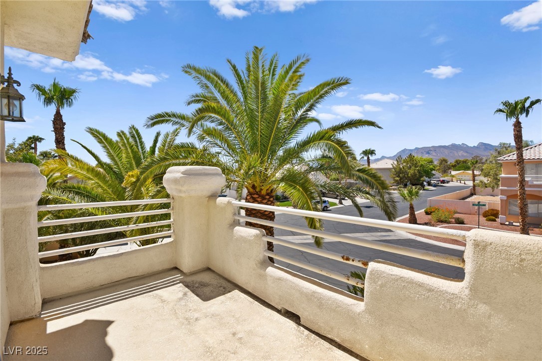 4200 Topsider Street