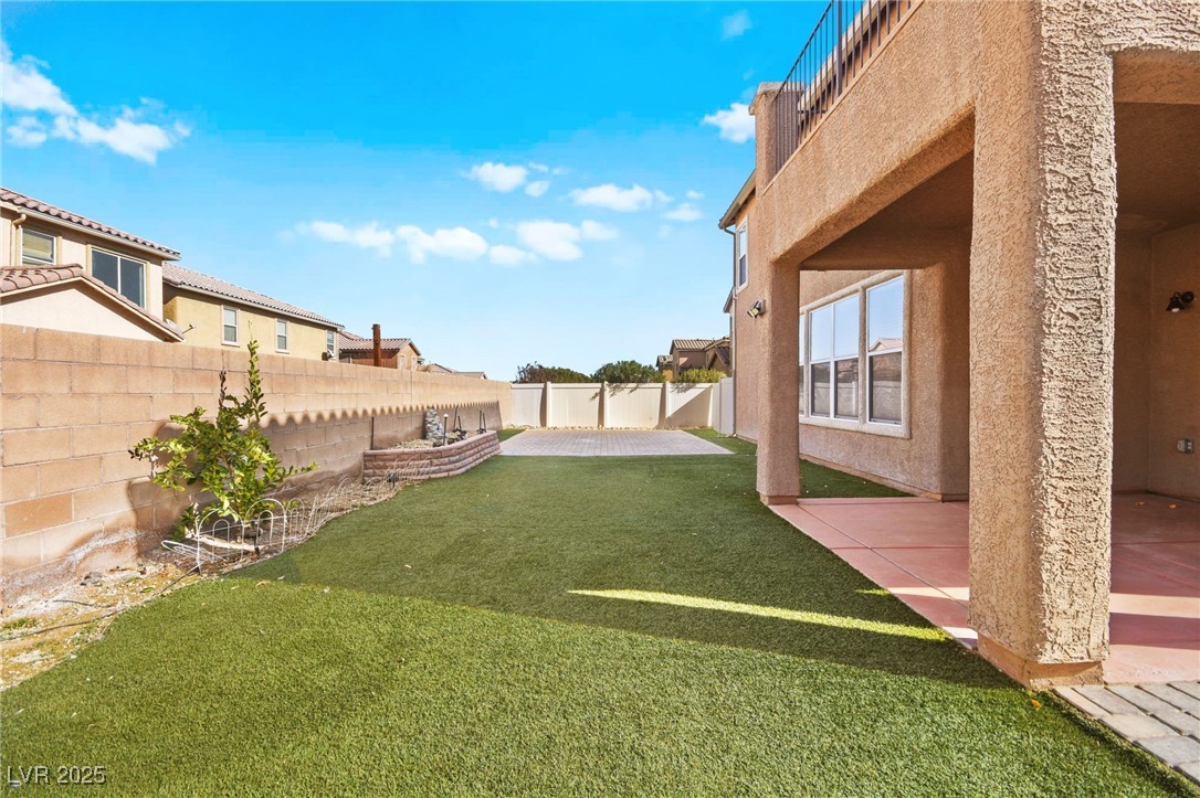 1220 Earth Court