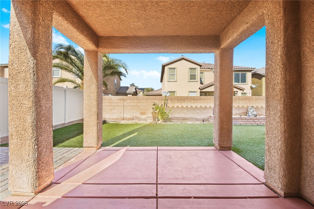 1220 Earth Court