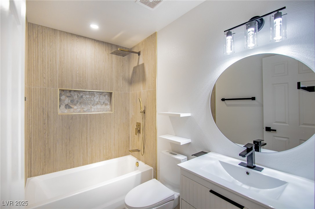 4369 Cloverhill Court