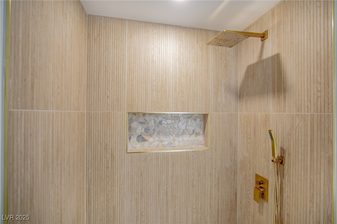 4369 Cloverhill Court