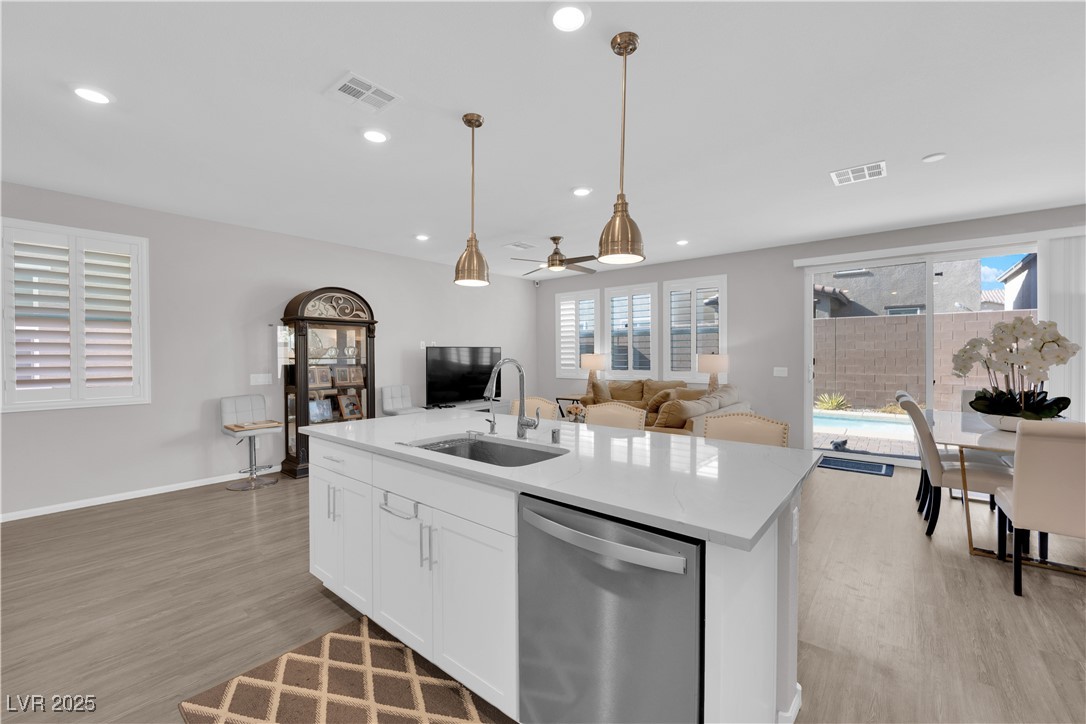 1206 Hopespring Loop Avenue