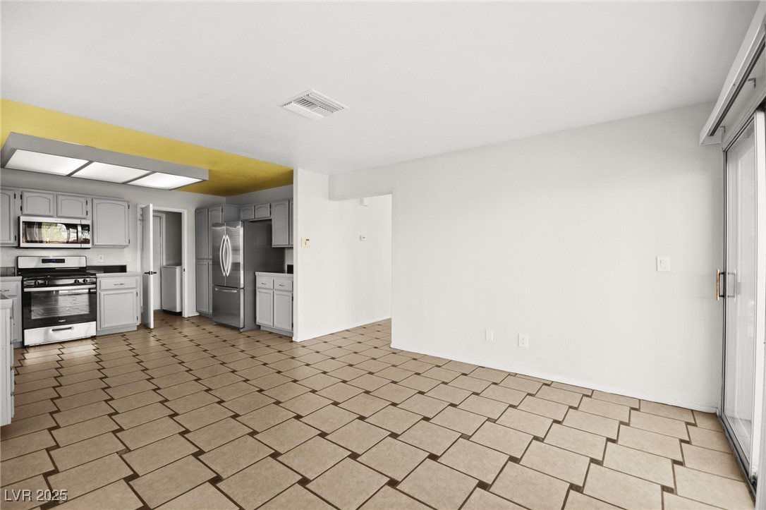 1904 Monte Alban Drive