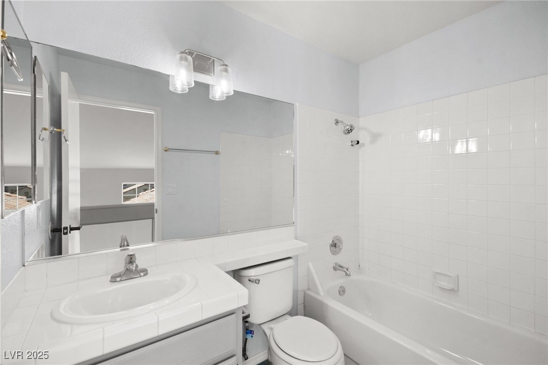 1904 Monte Alban Drive