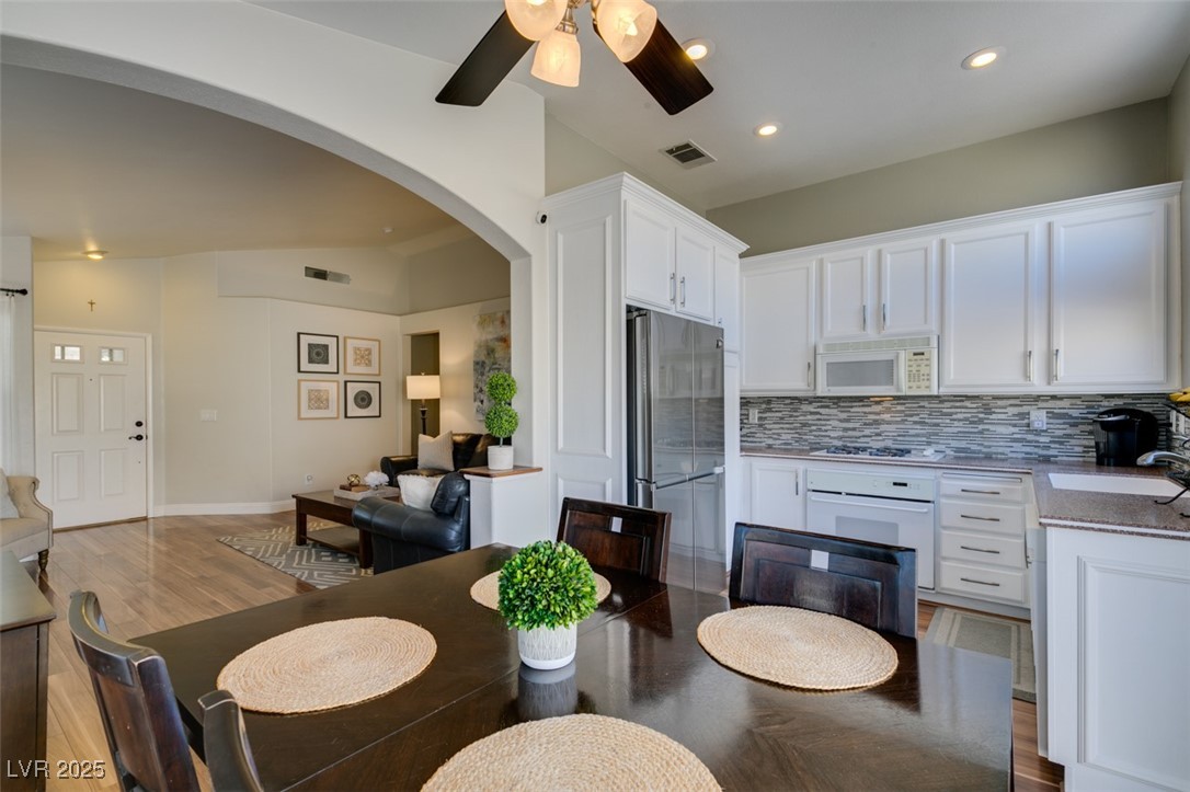 7608 Little Valley Avenue