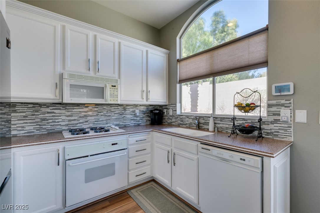 7608 Little Valley Avenue