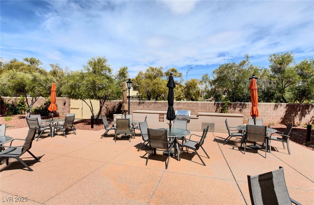 5965 Poplar Tree Street