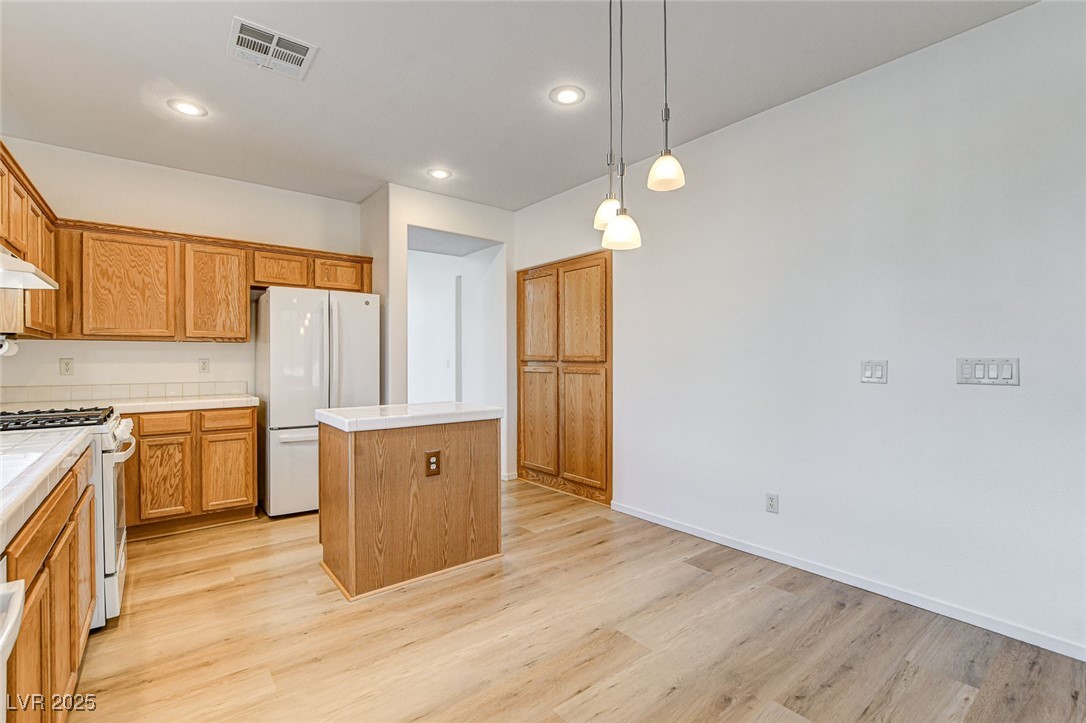 5965 Poplar Tree Street