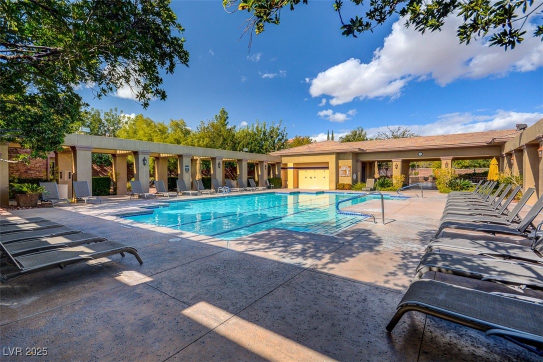 5965 Poplar Tree Street