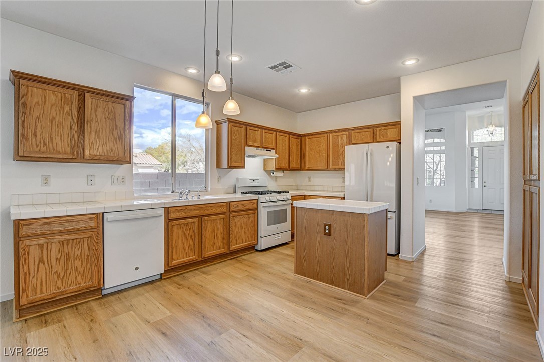 5965 Poplar Tree Street