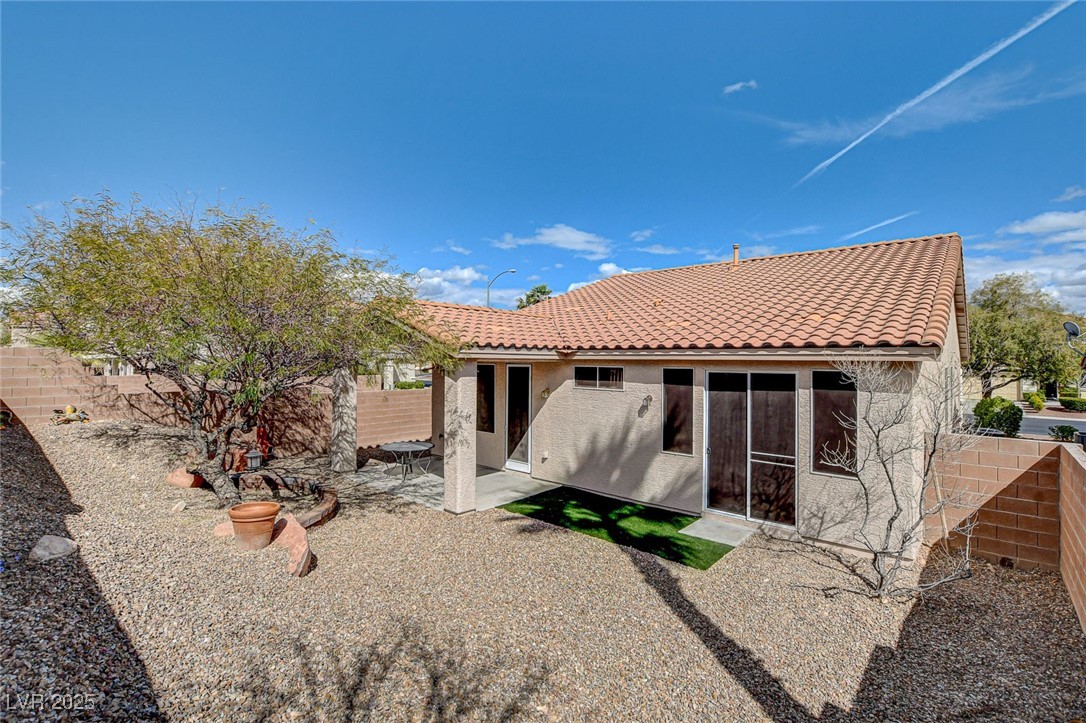 5965 Poplar Tree Street