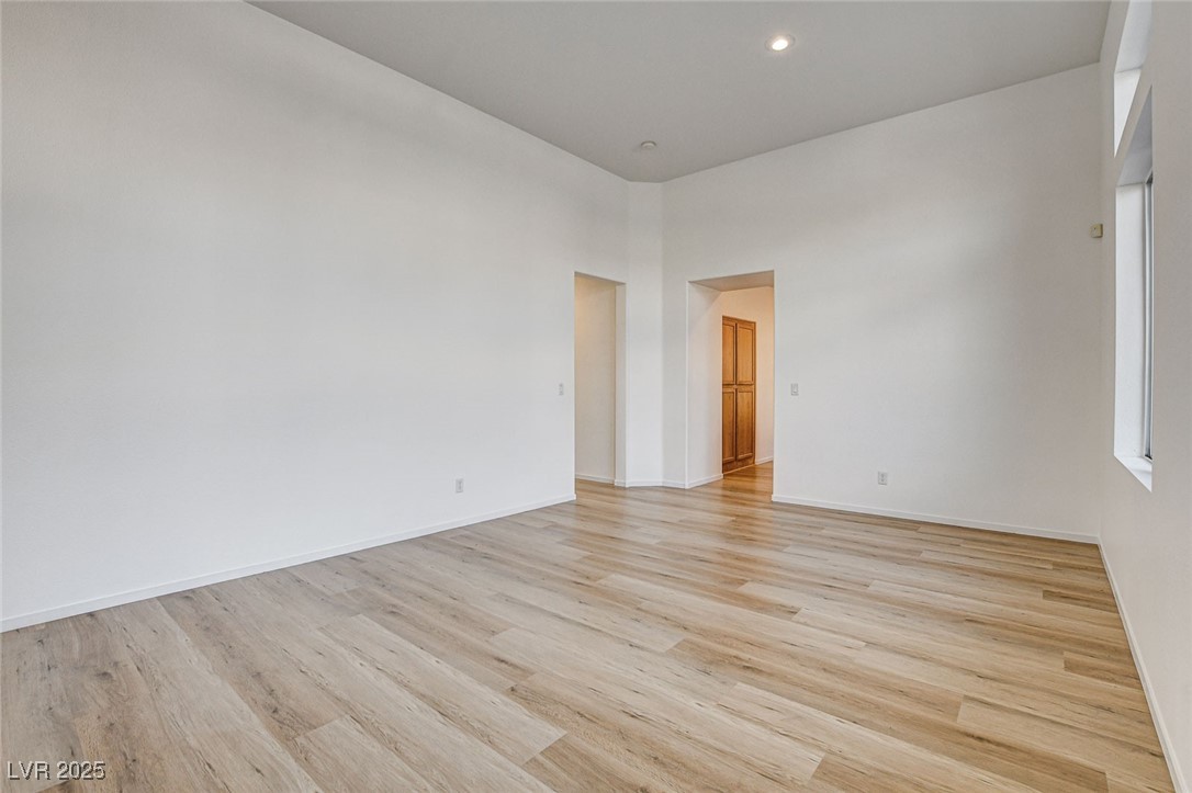 5965 Poplar Tree Street