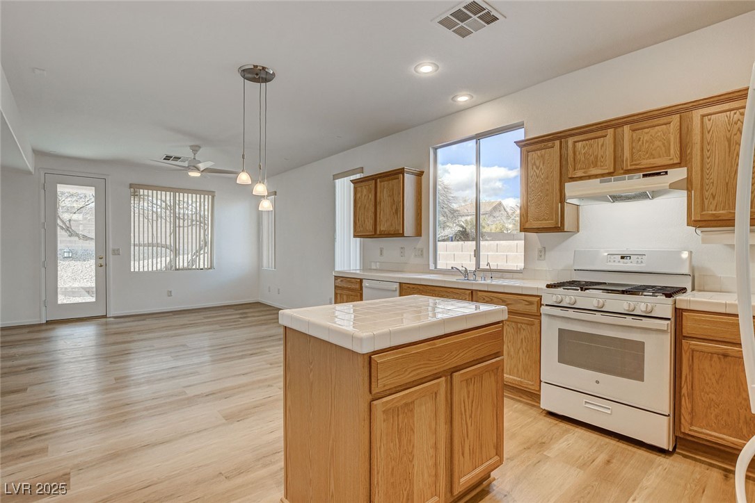 5965 Poplar Tree Street