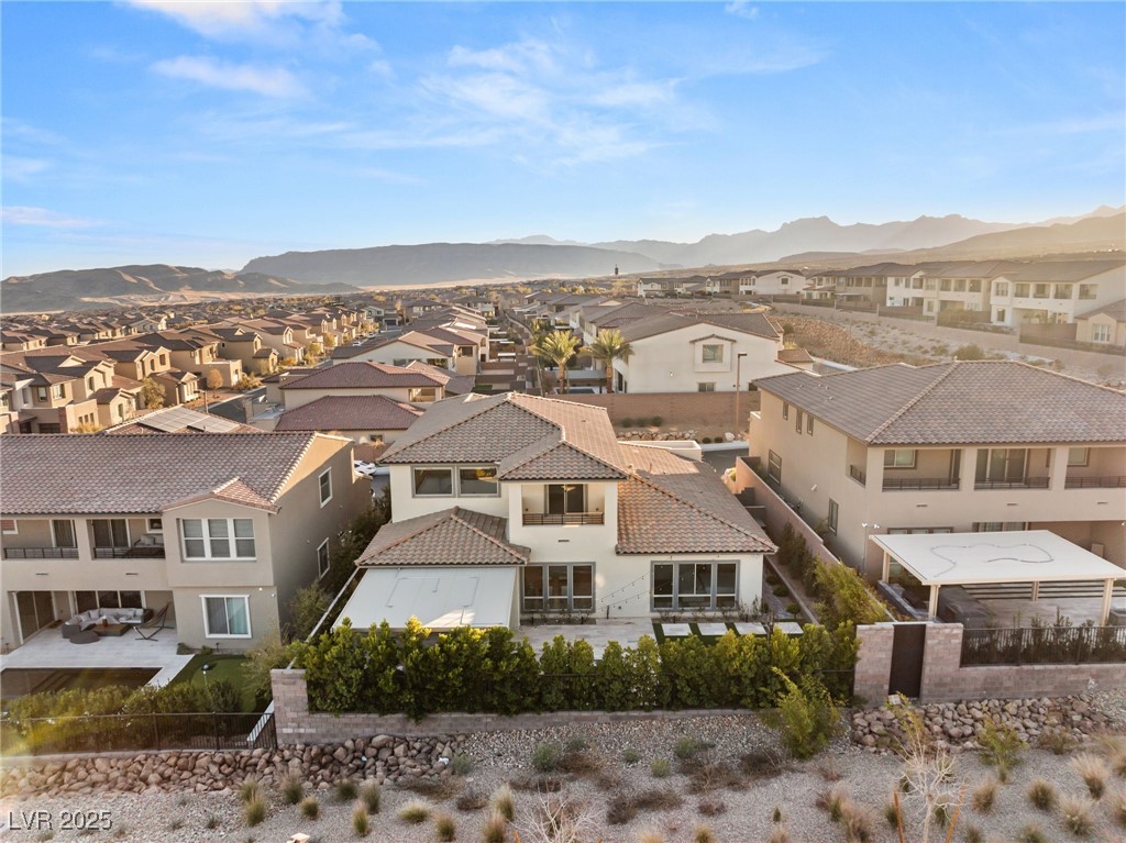 12160 Harris Summit Avenue