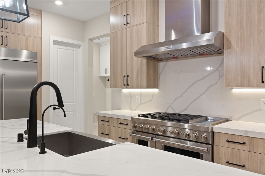 12160 Harris Summit Avenue