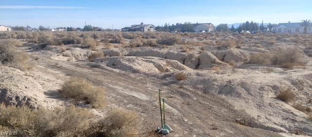 2200 East Cactus Street