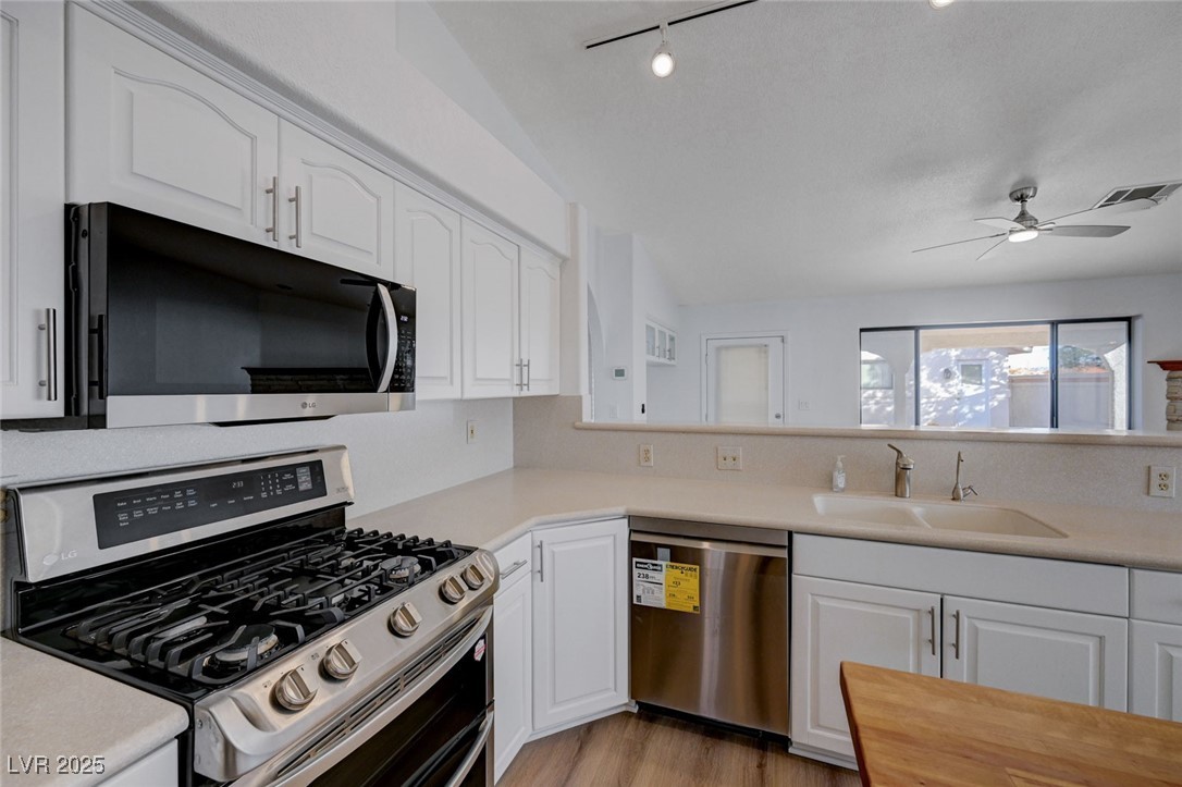 519 Cayuga Court