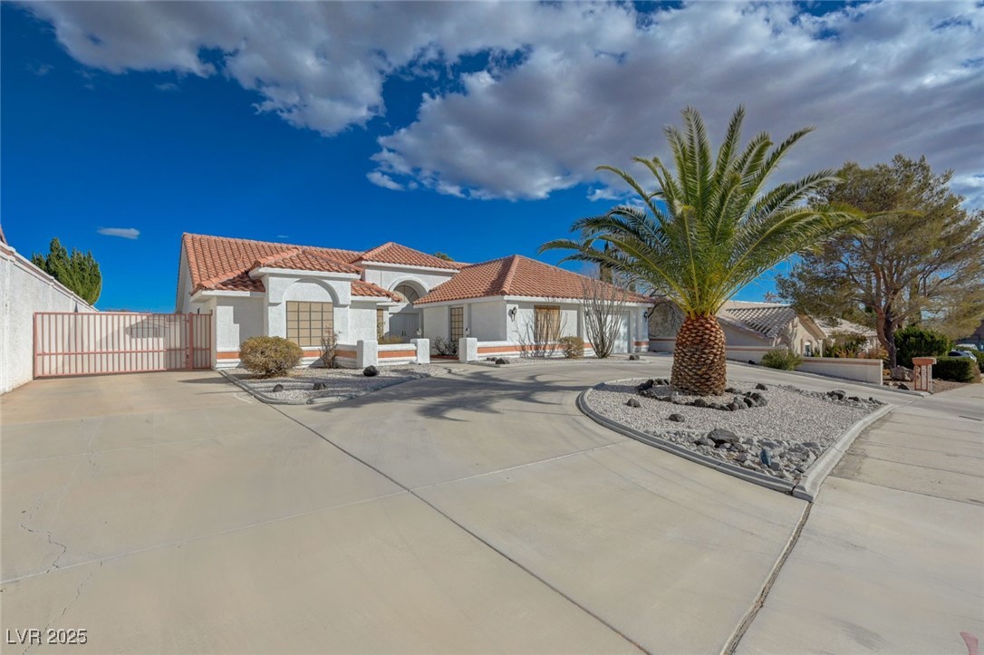 519 Cayuga Court