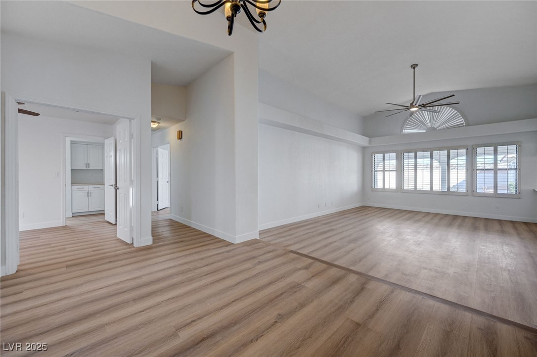 519 Cayuga Court