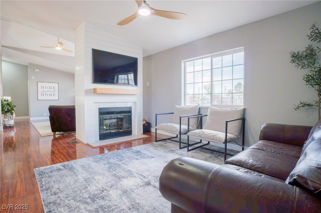 2610 Desert Hills Circle