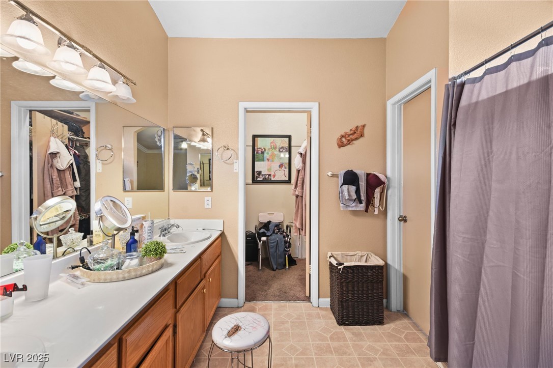 1940 Solana Del Norte Way