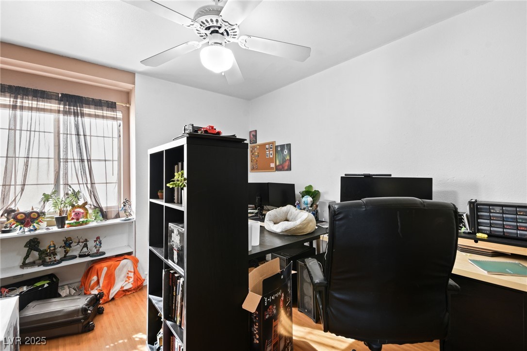 1940 Solana Del Norte Way