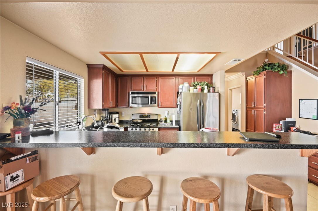 1940 Solana Del Norte Way