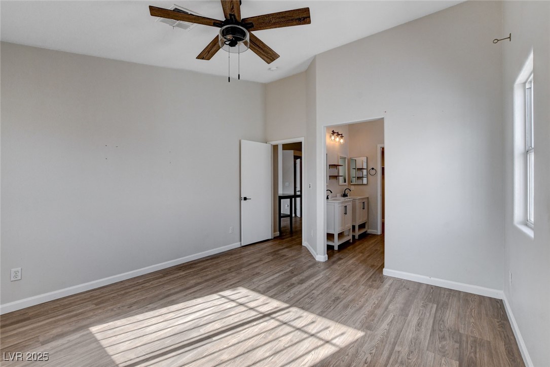 435 Regal Robin Way