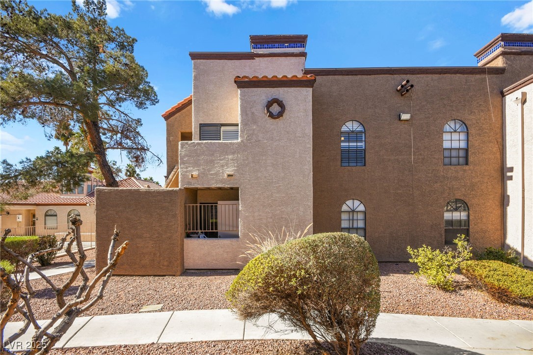 2966 Juniper Hills Boulevard 203