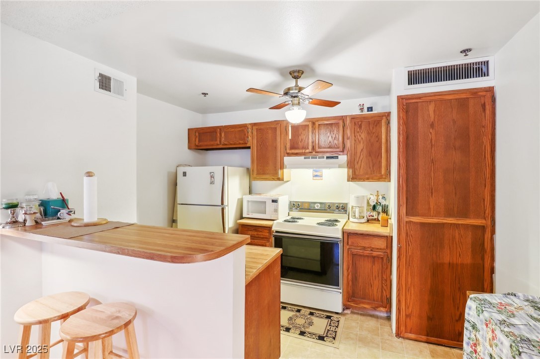 1381 East University Avenue 301