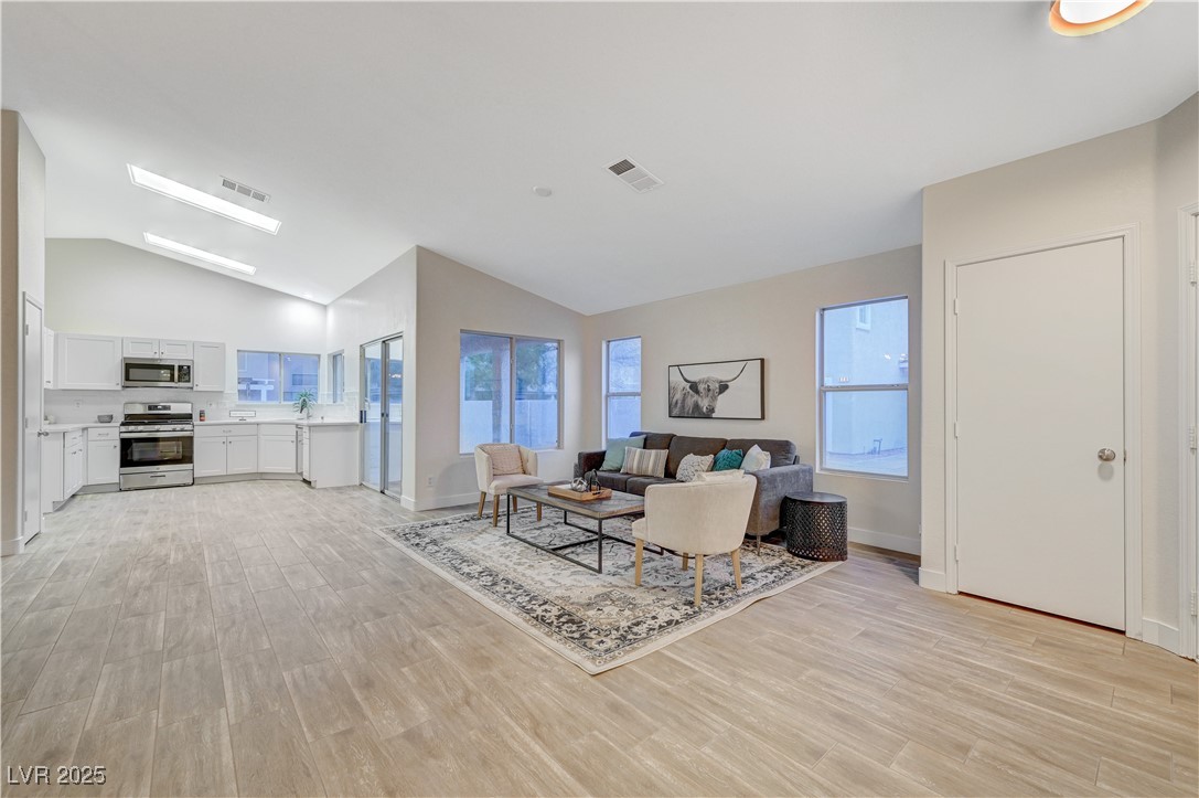 612 Bullwhip Court