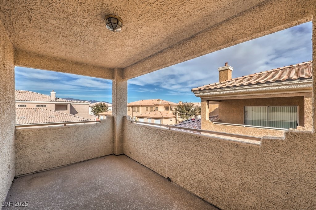 6909 Cobre Azul Avenue 202