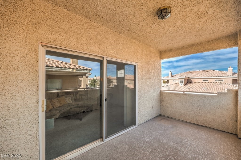 6909 Cobre Azul Avenue 202