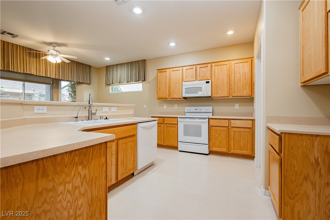 2856 Sapphire Desert Drive