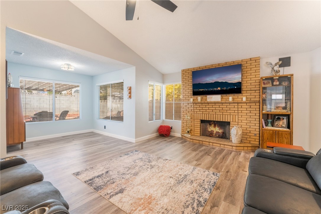 1999 Dry Falls Street