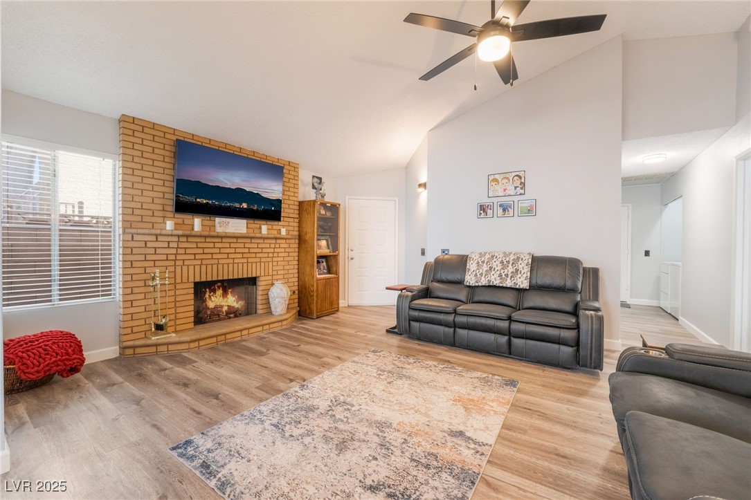 1999 Dry Falls Street