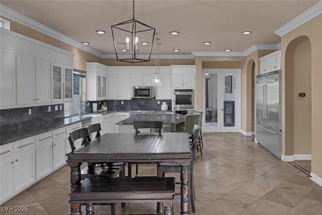 6308 Lauren Ashton Avenue