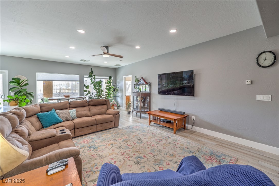 3305 Fernbird Lane