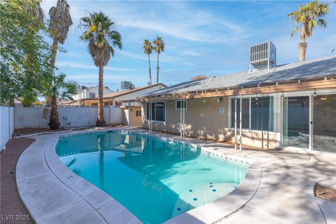 2799 Boise Street