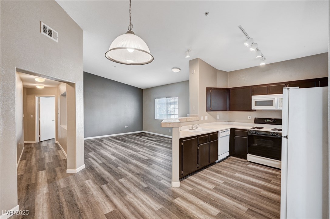 1881 West Alexander Road 1025