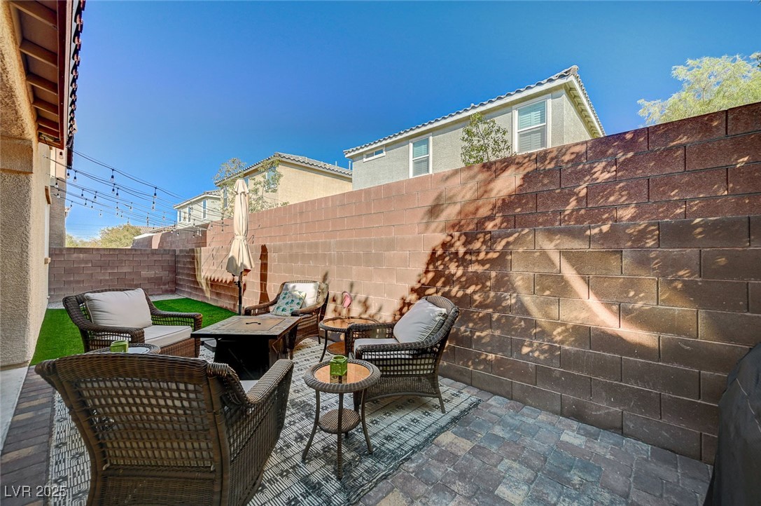 10990 Mountain Willow Street