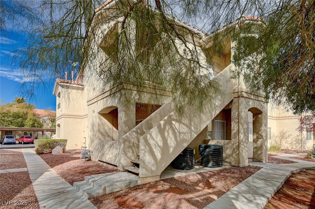 1881 West Alexander Road 2103